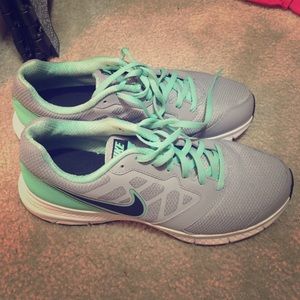 Nike athletic Shoes