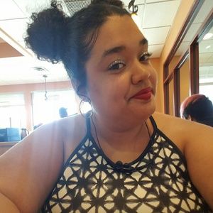 Meet your Posher, Brittany