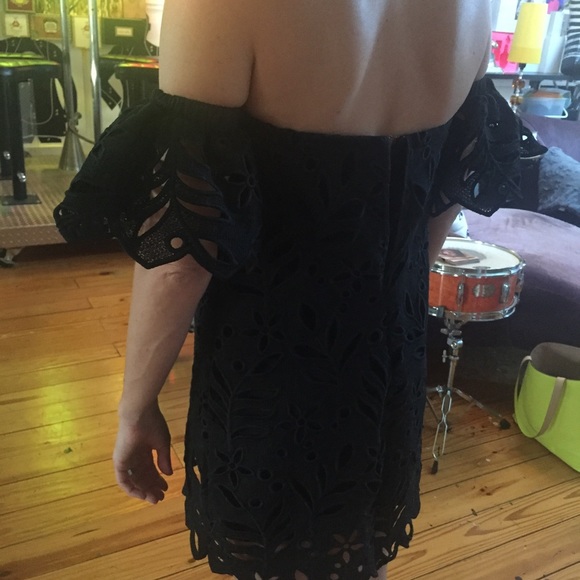 Black cocktail dress small - Picture 3 of 4