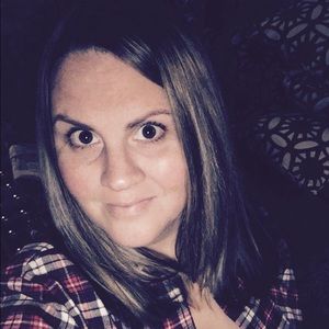 Meet your Posher, Mara