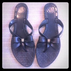 black bow sandals size 8 Valentino knockoff