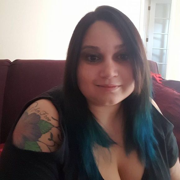 Meet your Posher, Christina