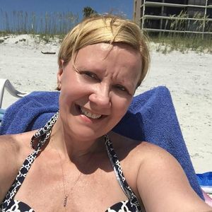 Meet your Posher, Angie