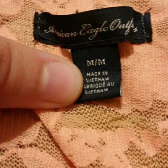 AMERICAN EAGLE MEDIUM TOP - Picture 2 of 3