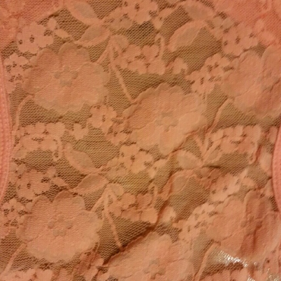 AMERICAN EAGLE MEDIUM TOP - Picture 3 of 3