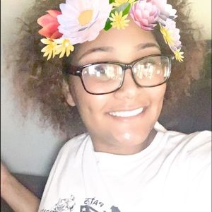 Meet your Posher, Embrel