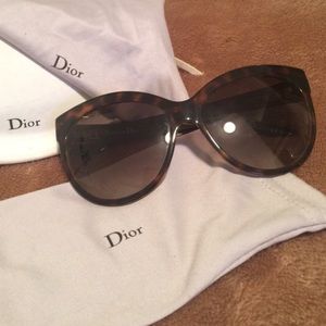 Bundle reserved for prfashiondiva