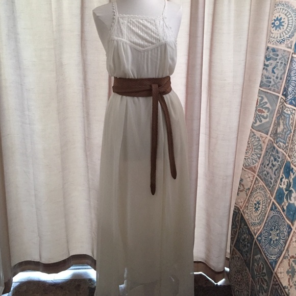 Alterd state Maxi dress w/ lace