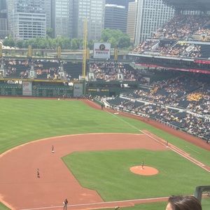 Meet your Posher, Melina