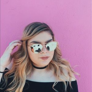 Meet your Posher, Caroline