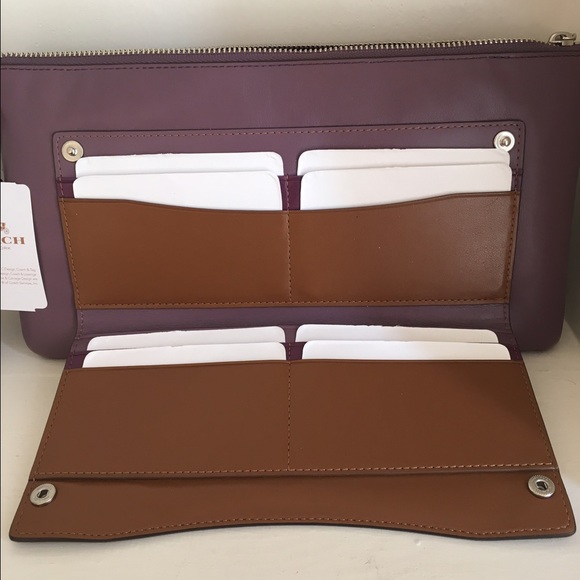 Coach Brown/eggplant leather snap wristlet NWT - Picture 3 of 4