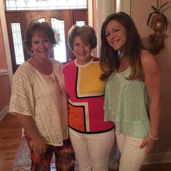 Meet your Posher, Haley - Picture 1 of 1