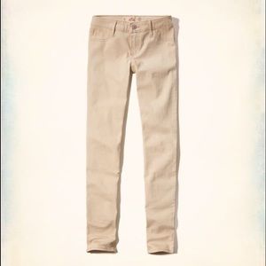 Brand New Hollister Super Skinny Jeans!