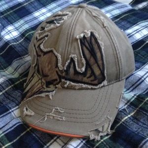 Buck wear hat