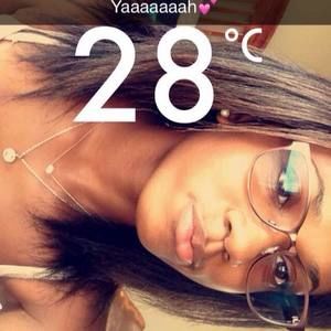 Meet your Posher, Jasmine