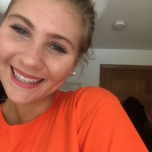 Meet your Posher, Jen