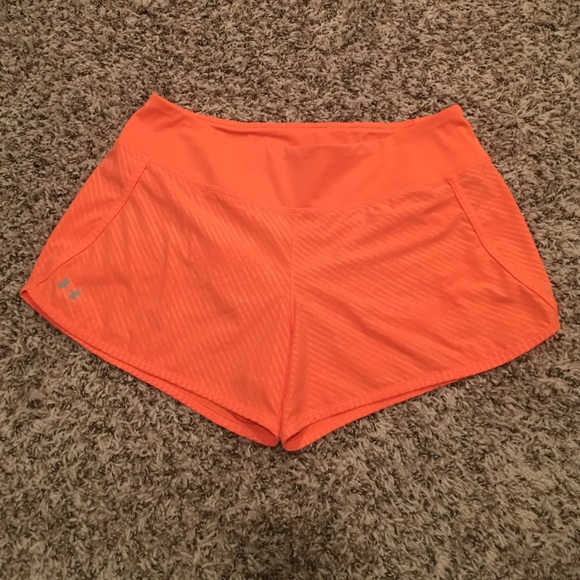 Underarmour athletic shorts