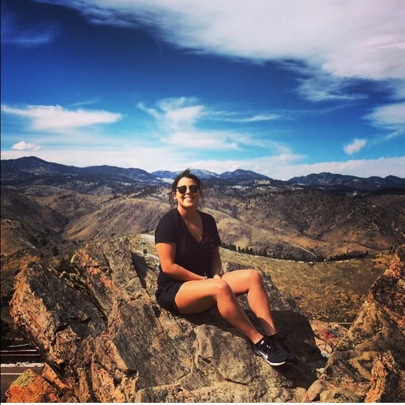 Meet your Posher, Bre - Picture 1 of 1