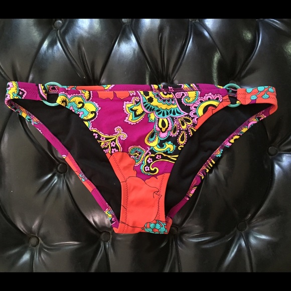 Paisley print bikini bottoms