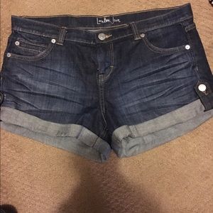 London Jeans denim shorts size 10