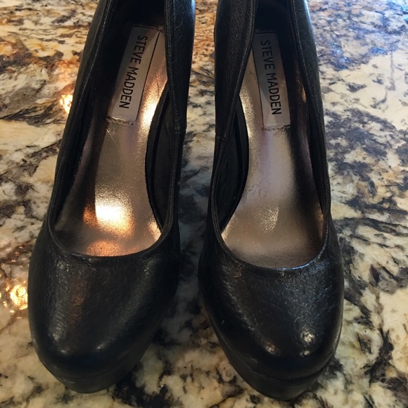 Steve Madden Wedges