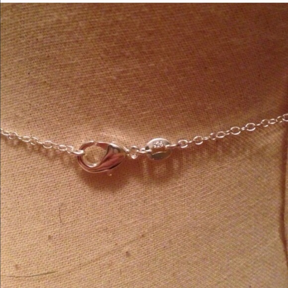 (K2) Elephant Necklace - Picture 3 of 4