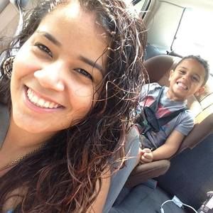 Meet your Posher, Denisha