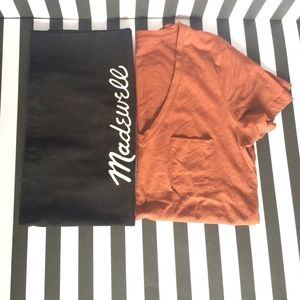 Madewell V-neck pocket T shirt with tote.