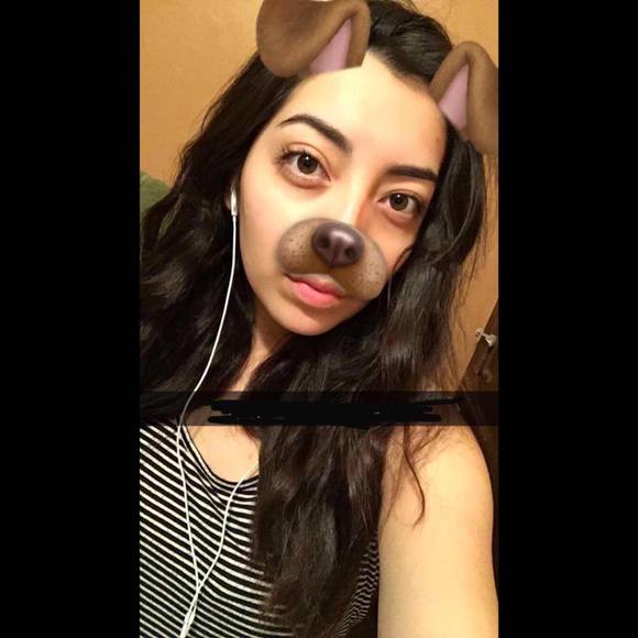 Meet your Posher, Angelica