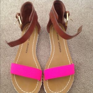 Chinese Laundry sandals size 7