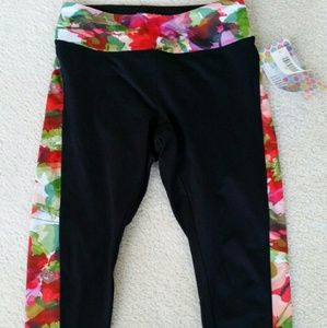 Lularoe Jade Athletic Capris