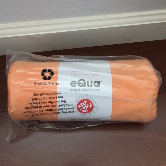 Manduka eQua yoga mat towel NWT- Energy/orange
