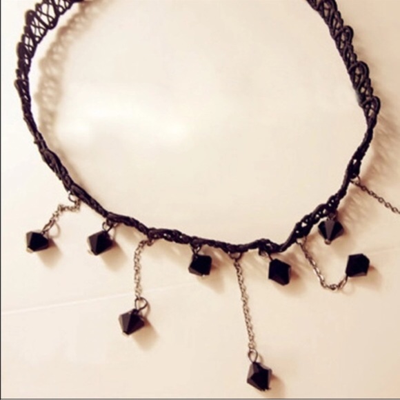 Jewelry - Choker Necklace