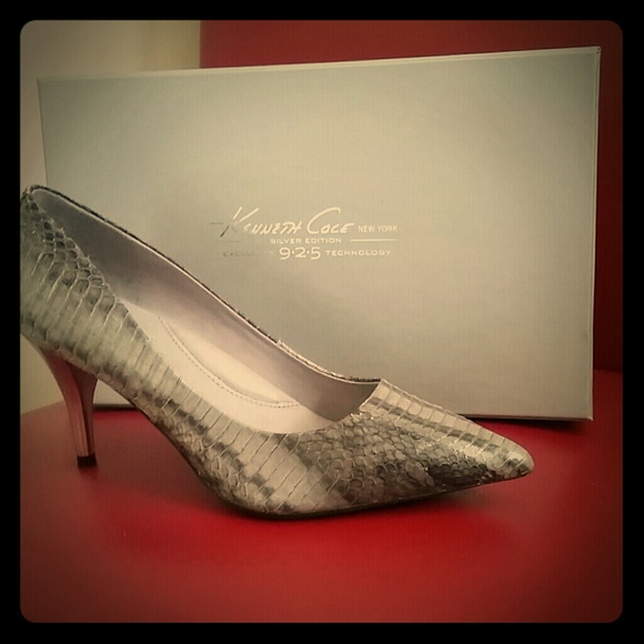 Kenneth Cole New York "Silver Fox" Heels