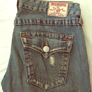 HOST PICK 🔥 True Religion Jeans