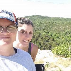 Meet your Posher, Joni