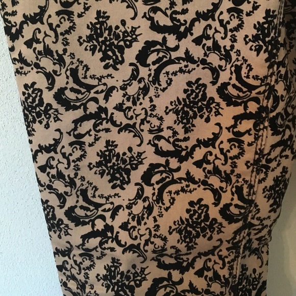 Patterned Pants! - Picture 2 of 4