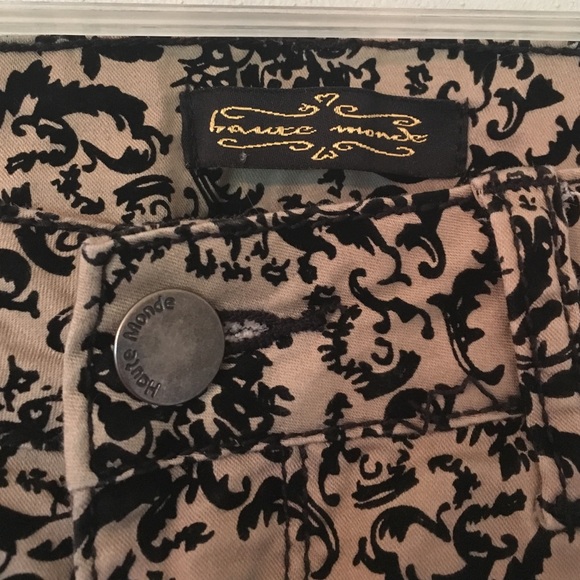 Patterned Pants! - Picture 3 of 4