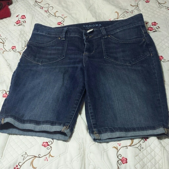 Burmuda shorts PRICE DROP