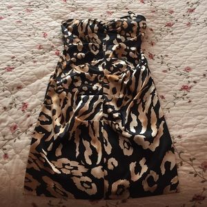 Strapless leopard dress