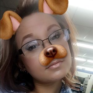 Meet your Posher, Hailey