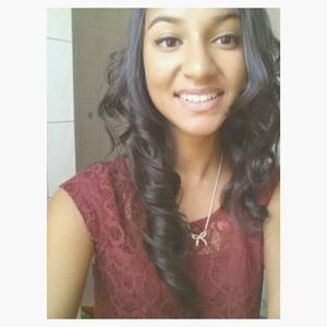 Meet your Posher, Farzana