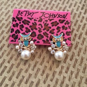 👗🌸Betsey Johnson Owl 👗🌸