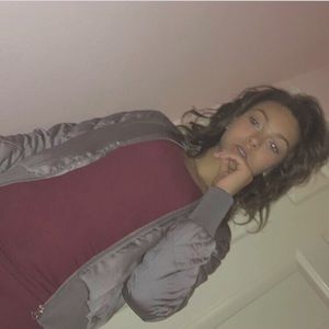 Meet your Posher, Ariel