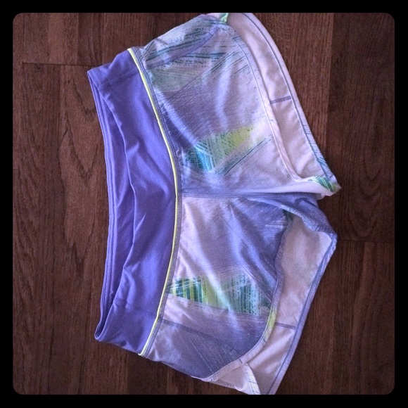 lululemon Speed Short, size 8.