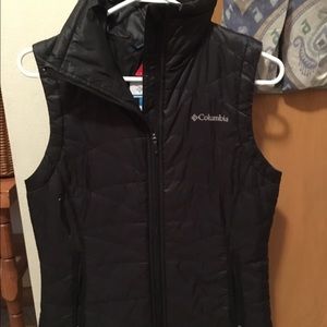 Columbia black vest