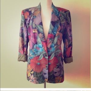 Bundled items for @jadorvintage