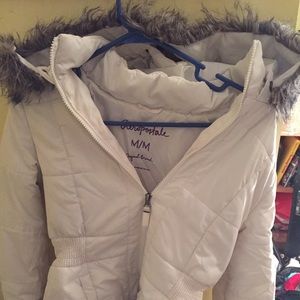 White Aeropostale Winter jacket! Very warm!