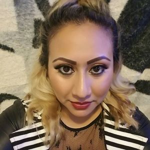 Meet your Posher, Vero