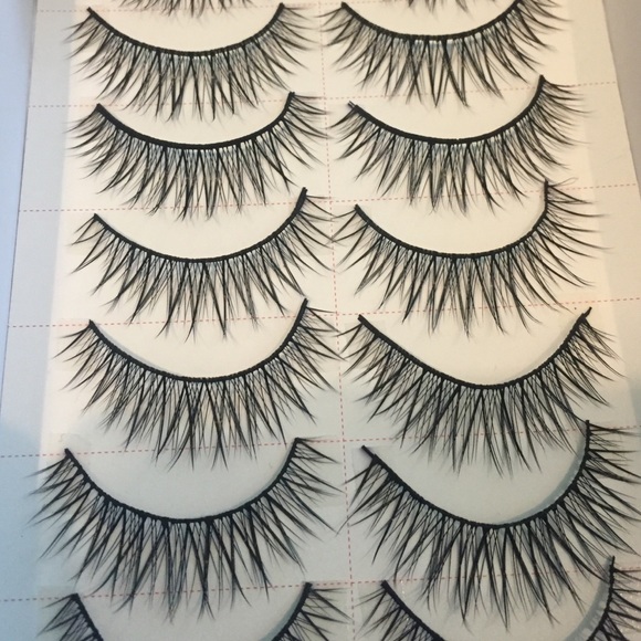 SEMI THICK LASHES 3 - Picture 2 of 4